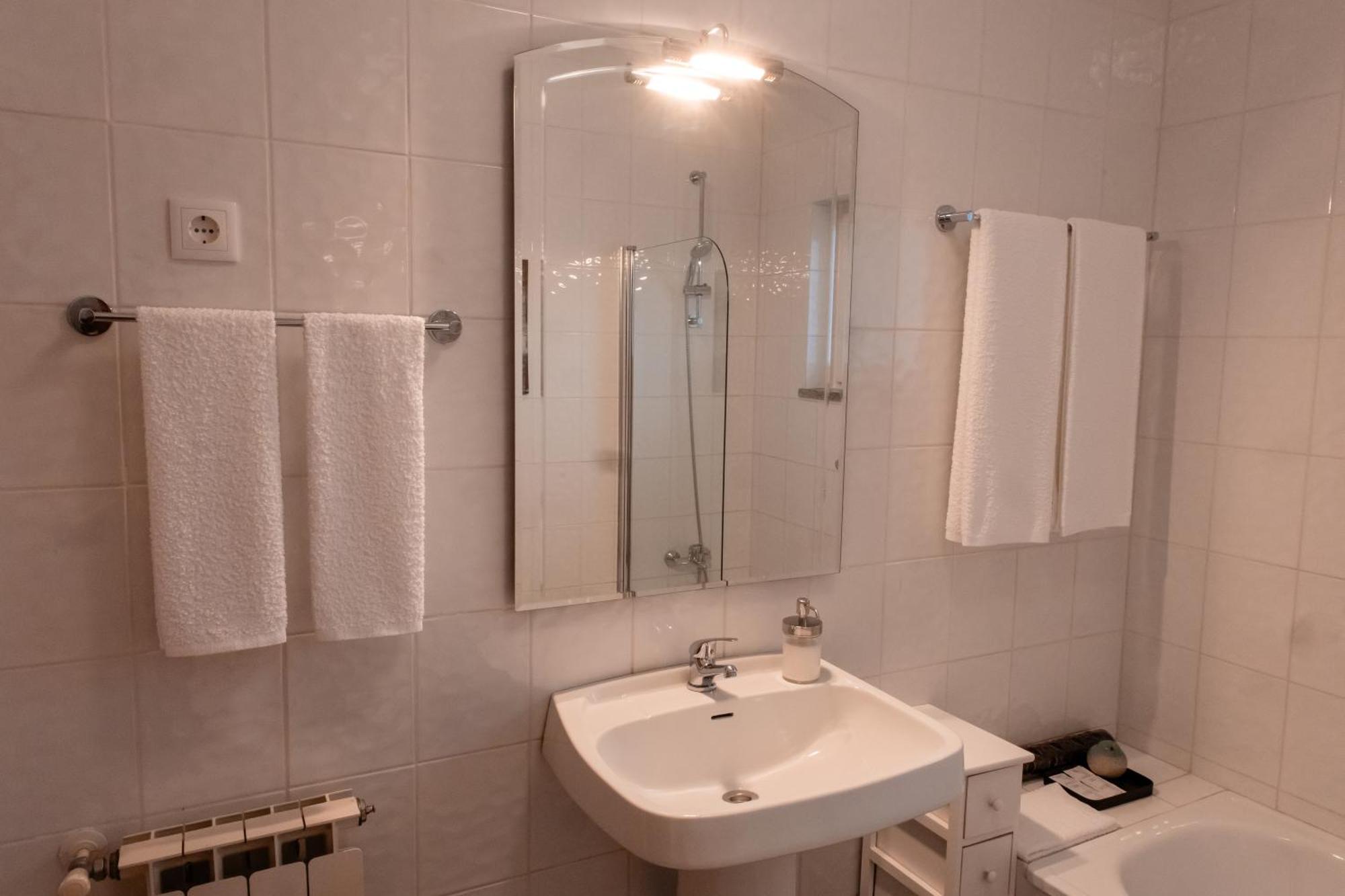 Hotel Casal Da Viuva Armamar Camera foto